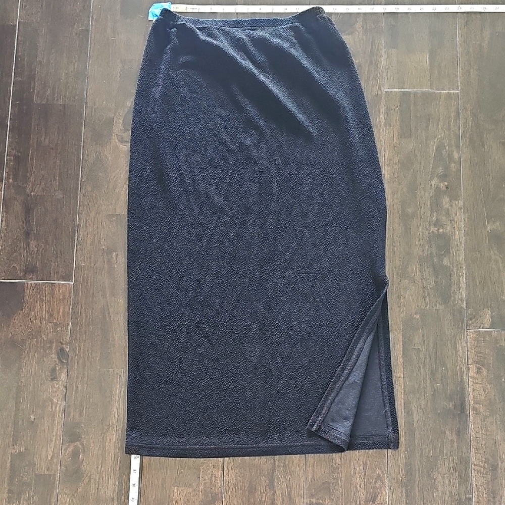 Elegant Black Women's Skirt
